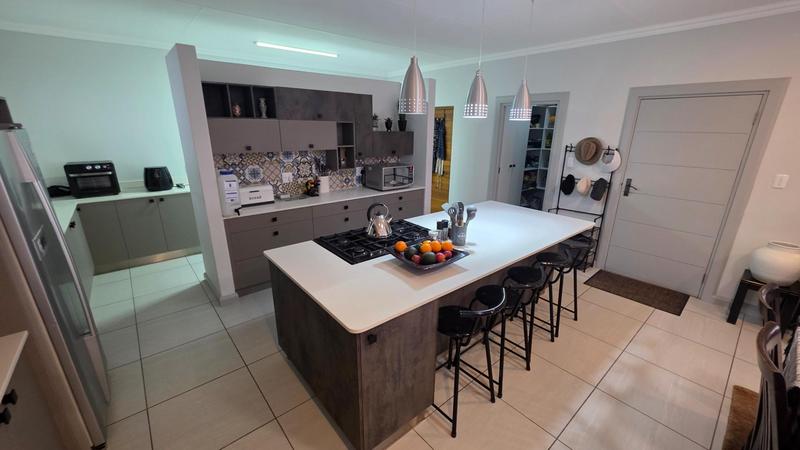 3 Bedroom Property for Sale in Seemeeu Park Western Cape